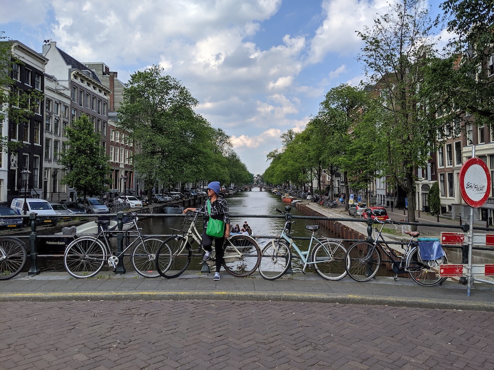 amsterdamn travel guide canals bikes