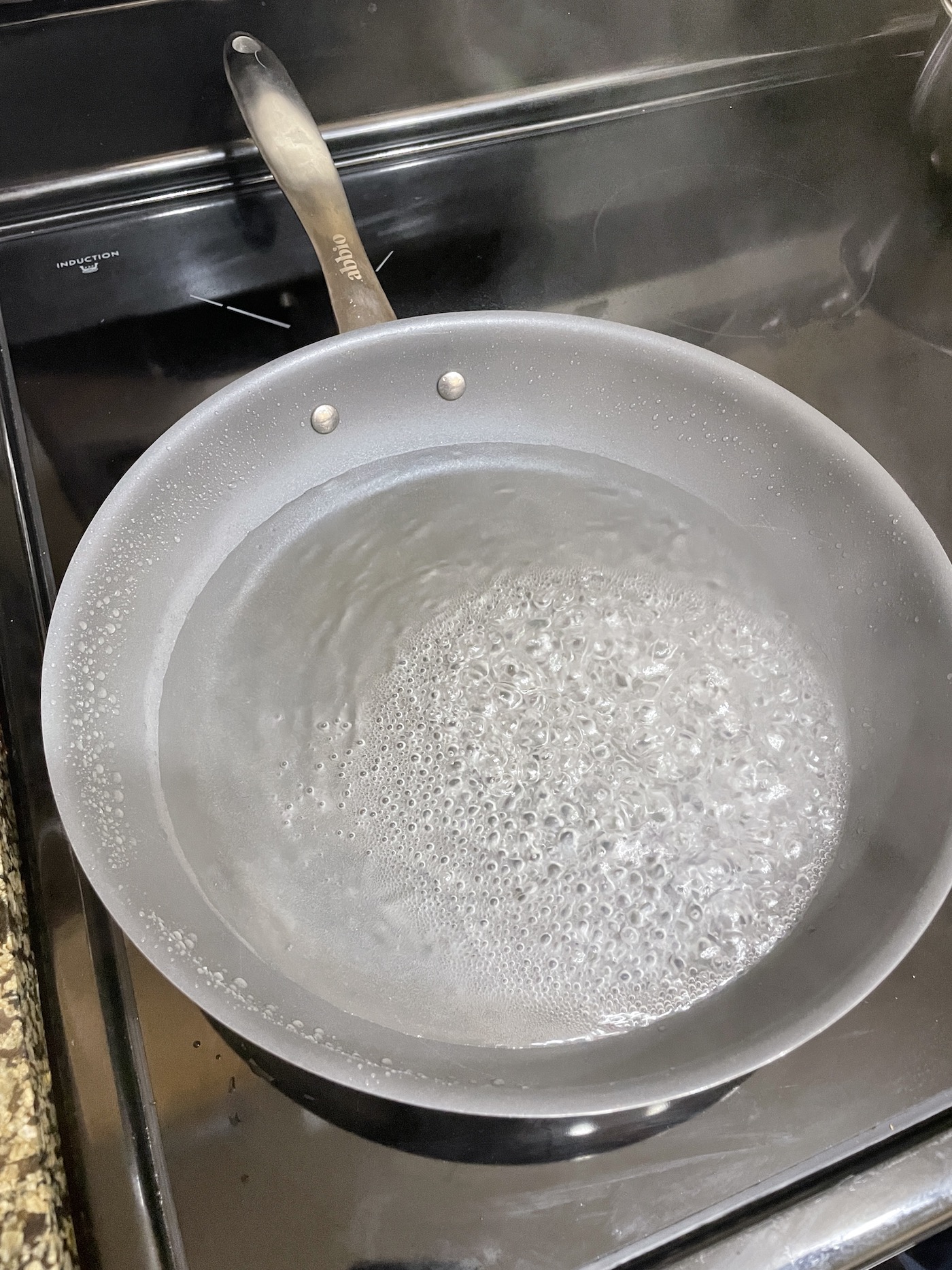 Abbio Pan boiling test