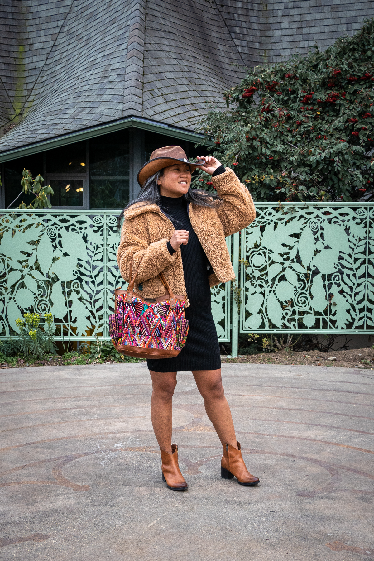 Nena and Co Review clarks booties alice and olivia dress carbon38 sherpa teddy jacket american hat makers cyclone cowboy hat