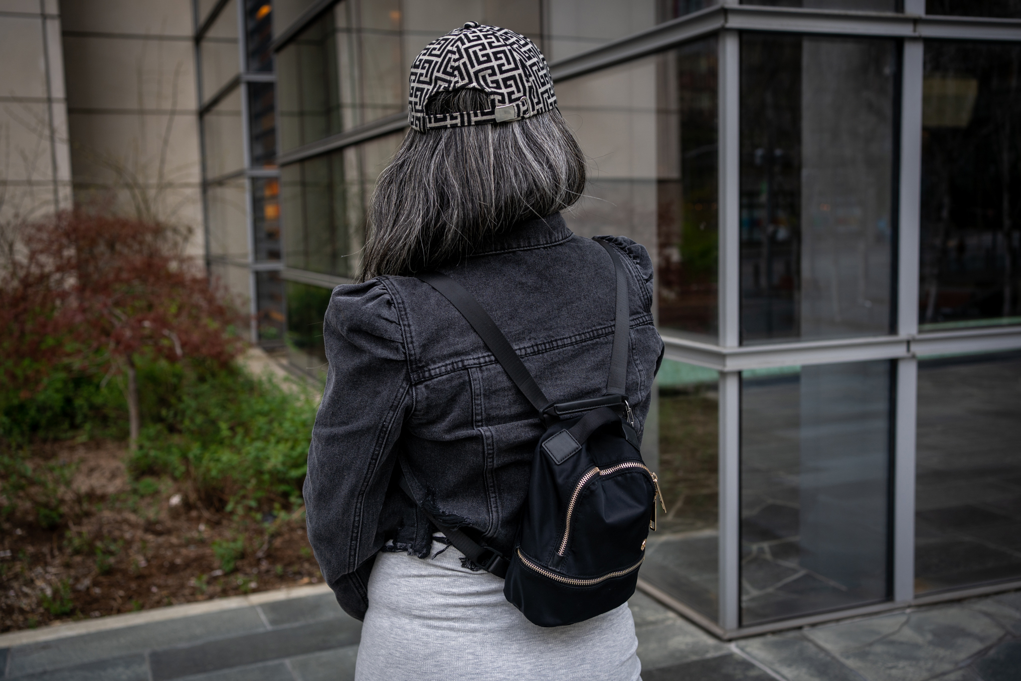 lululemon City Adventurer Backpack Micro Review - Schimiggy Reviews