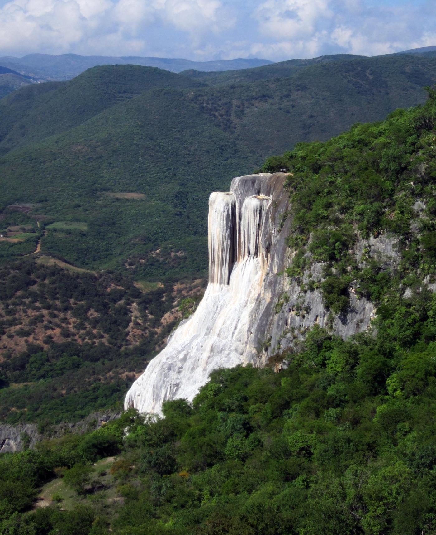 petrified waterfall hierve el agua oaxaca mexico