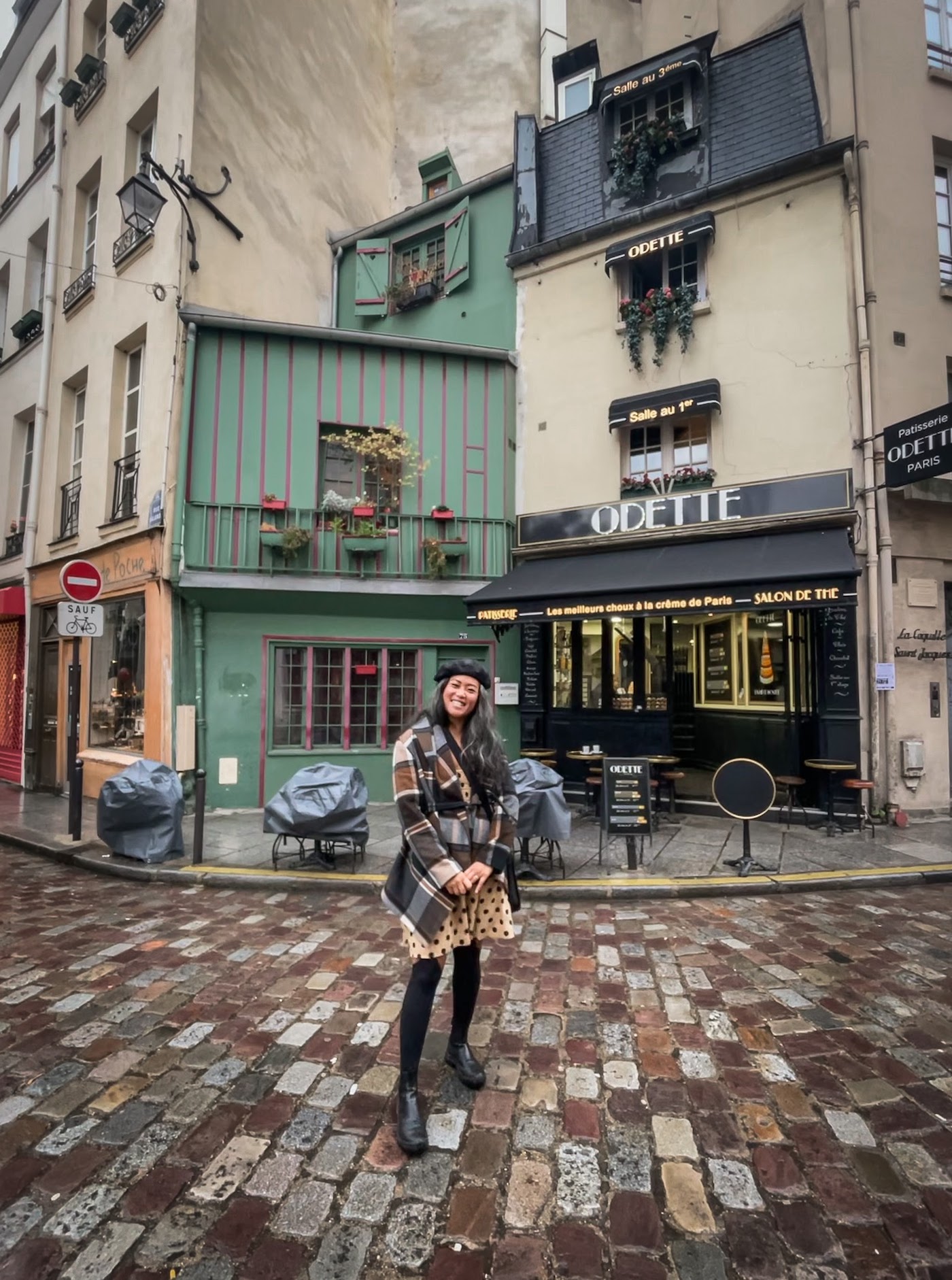 Odette Cafe Paris France Travel Guide