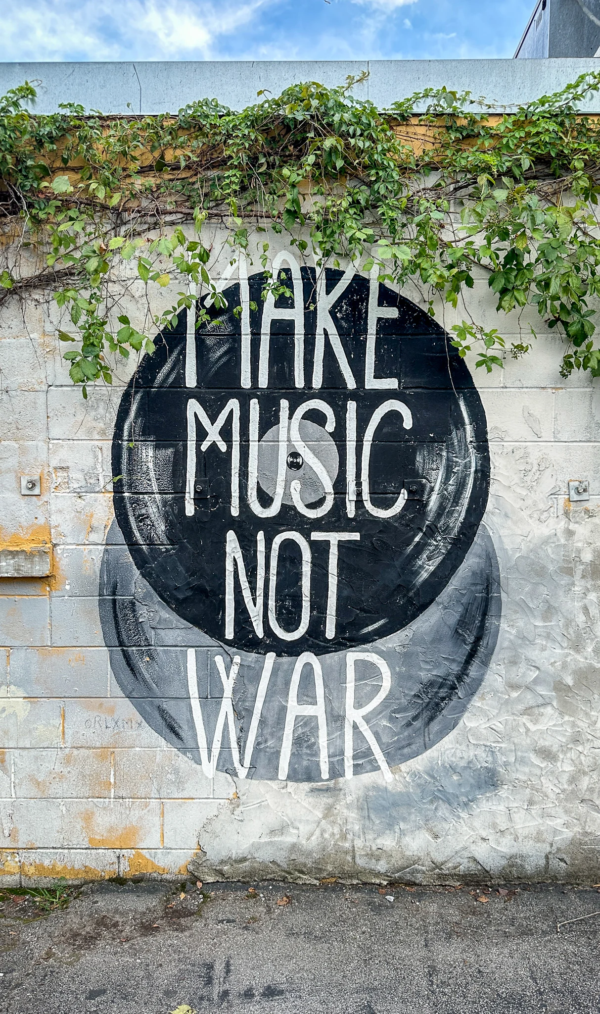 Make Music Not War Mural Nashville Tennessee