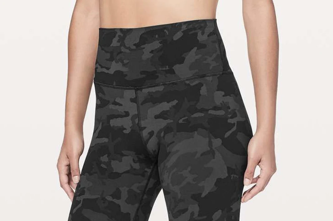what to wear with lululemon legging gray camo｜TikTok Search