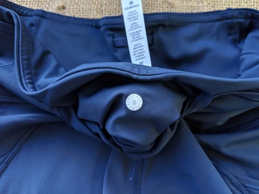 Does this hang tag look authentic? I can't find a size dot. They are a pair  of yoga pants. : r/lululemon