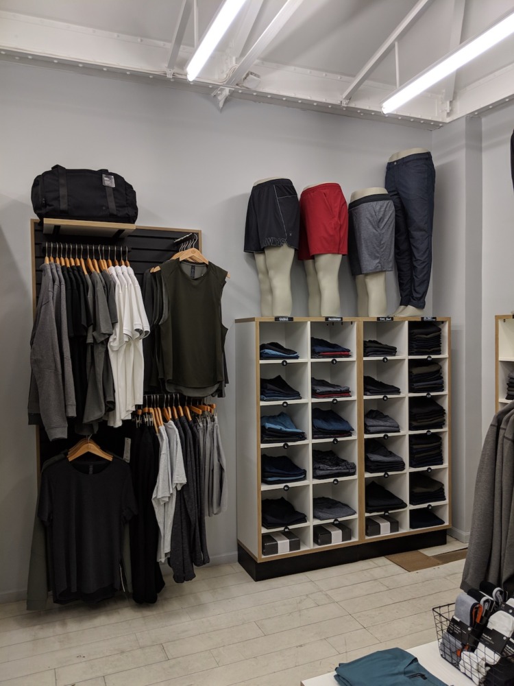 Lululemon sets up shop on the Champs Elysées