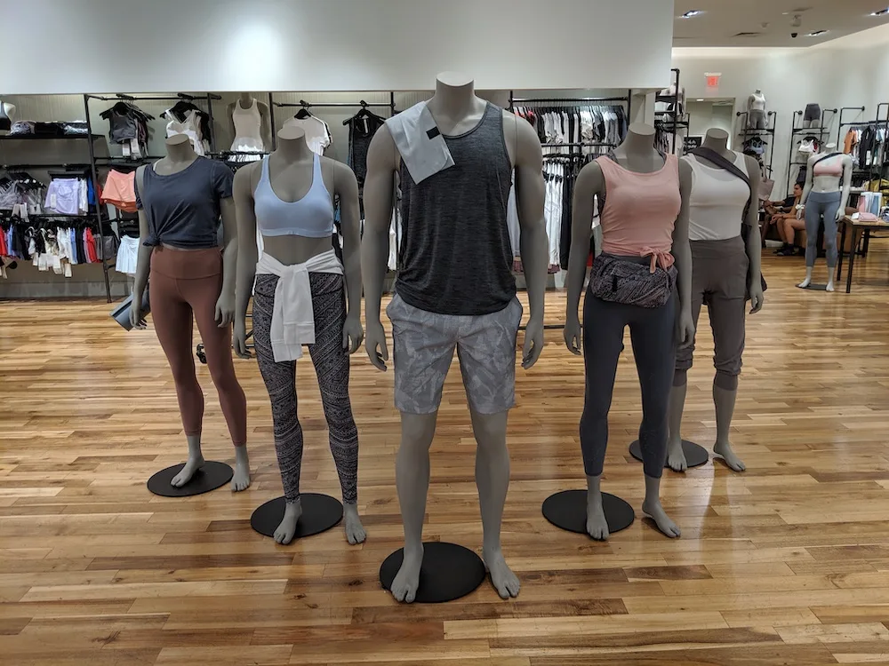 What is a lululemon Pop Up Store + Fit Room Try On - Schimiggy Reviews