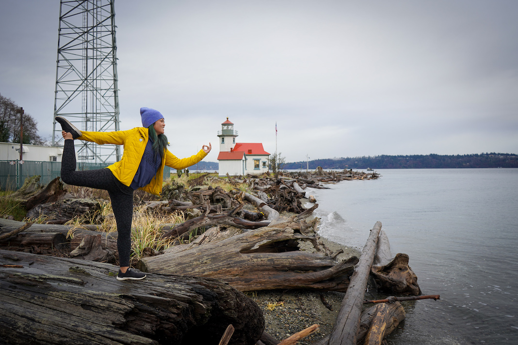 lululemon Review: In Movement Tights in Everlux
