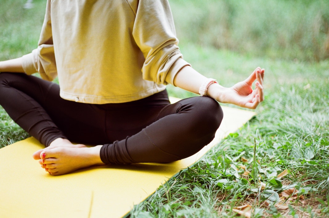 Benefits of Practicing Yoga Outdoors