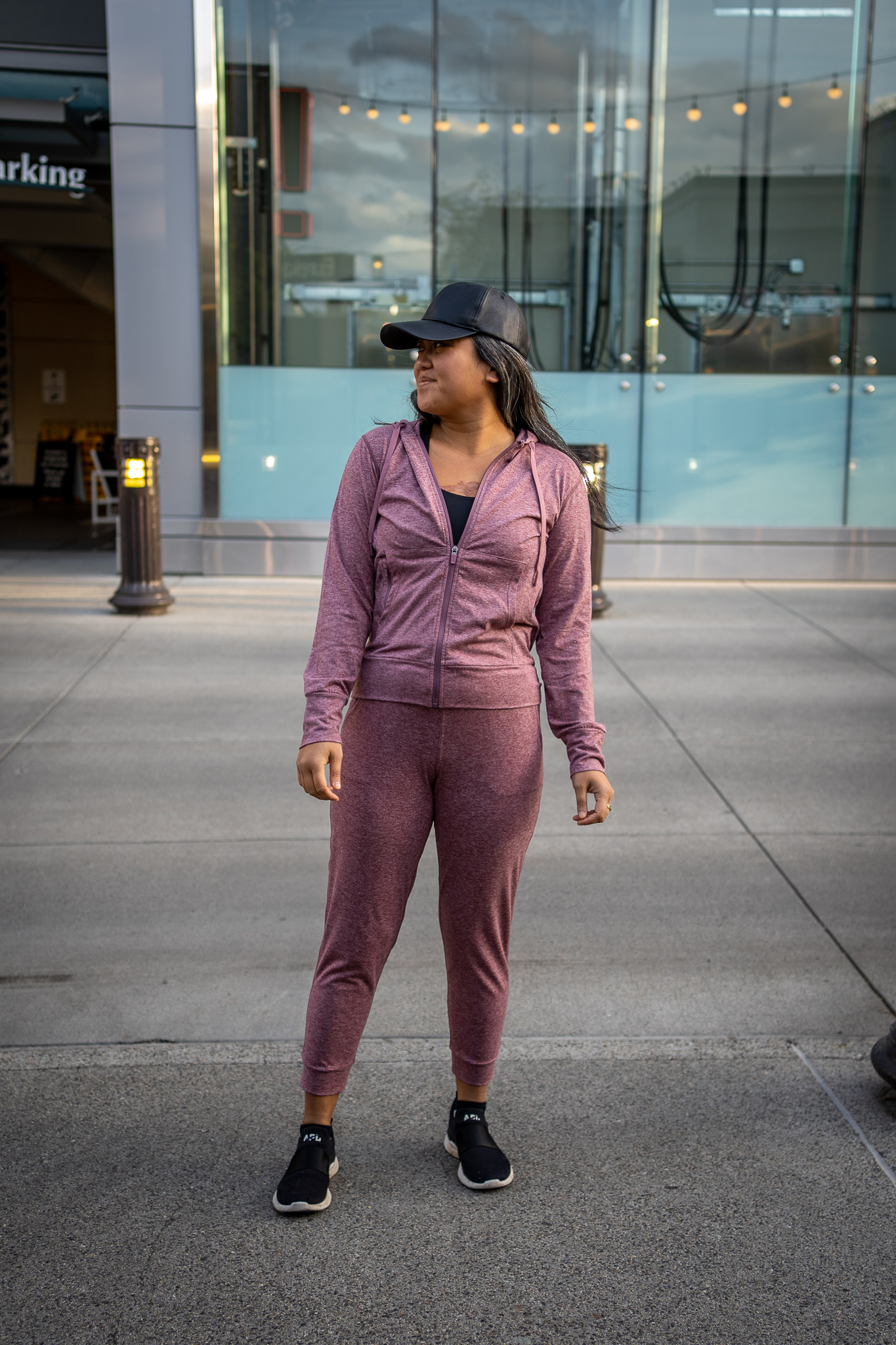 Quince Review: Activewear Joggers, Hoodie and Sports Bra